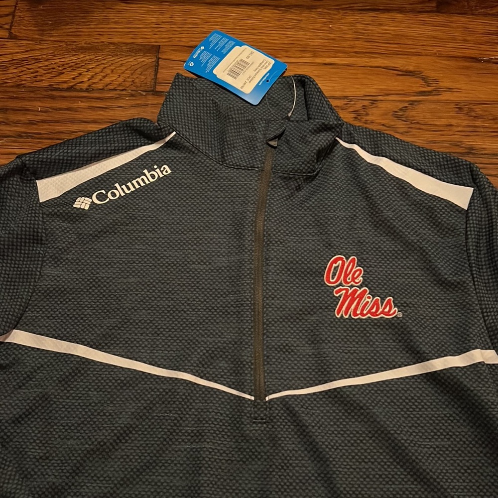 Unisex Ole Miss Golf Pullover